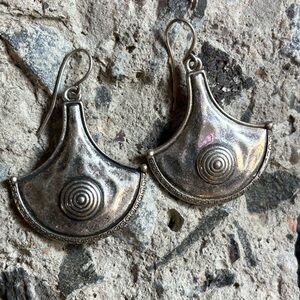 Southwest Silver Fashion Earrings!